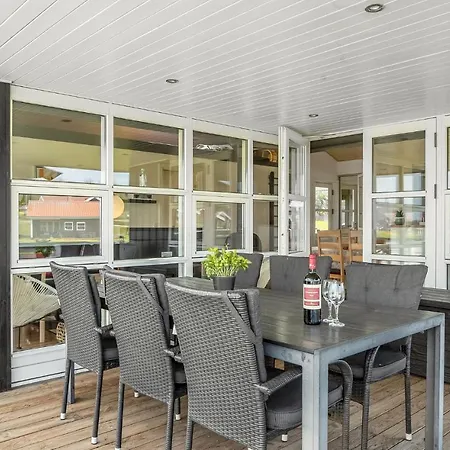 Three-bedroom With A Hot Tub 01 * 诺德堡